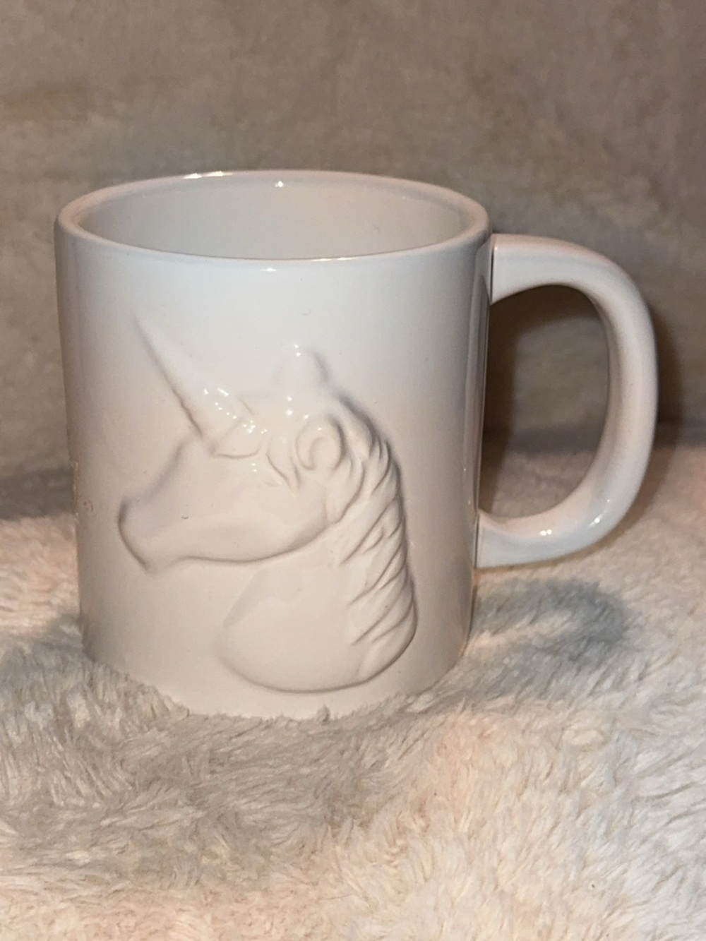 Elegant white embossed 3D coffee tea cup mug uni corn
